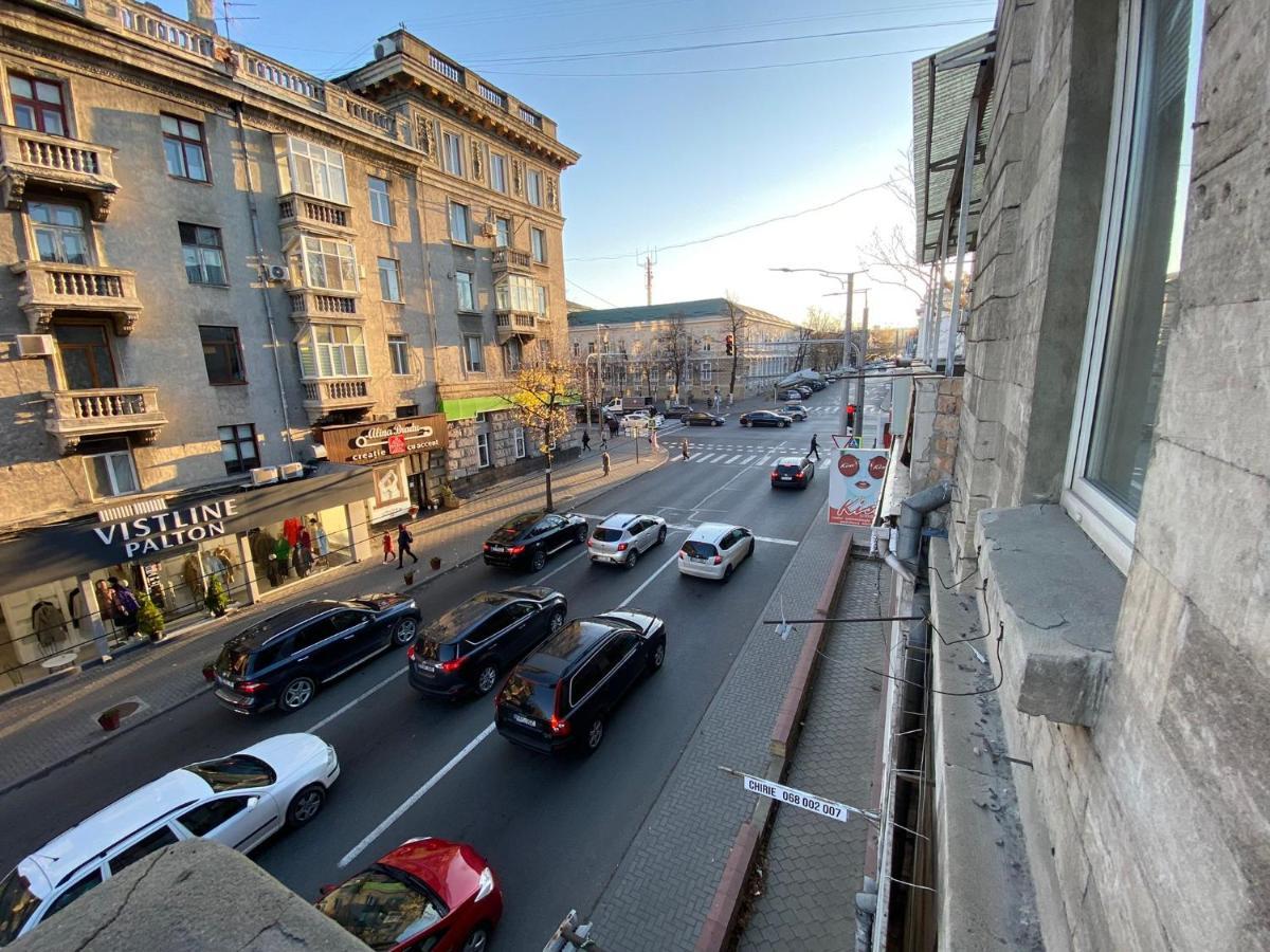Stefan Cel Mare Boulevard Ultracentral Apartments In The Center Кишинев Екстериор снимка