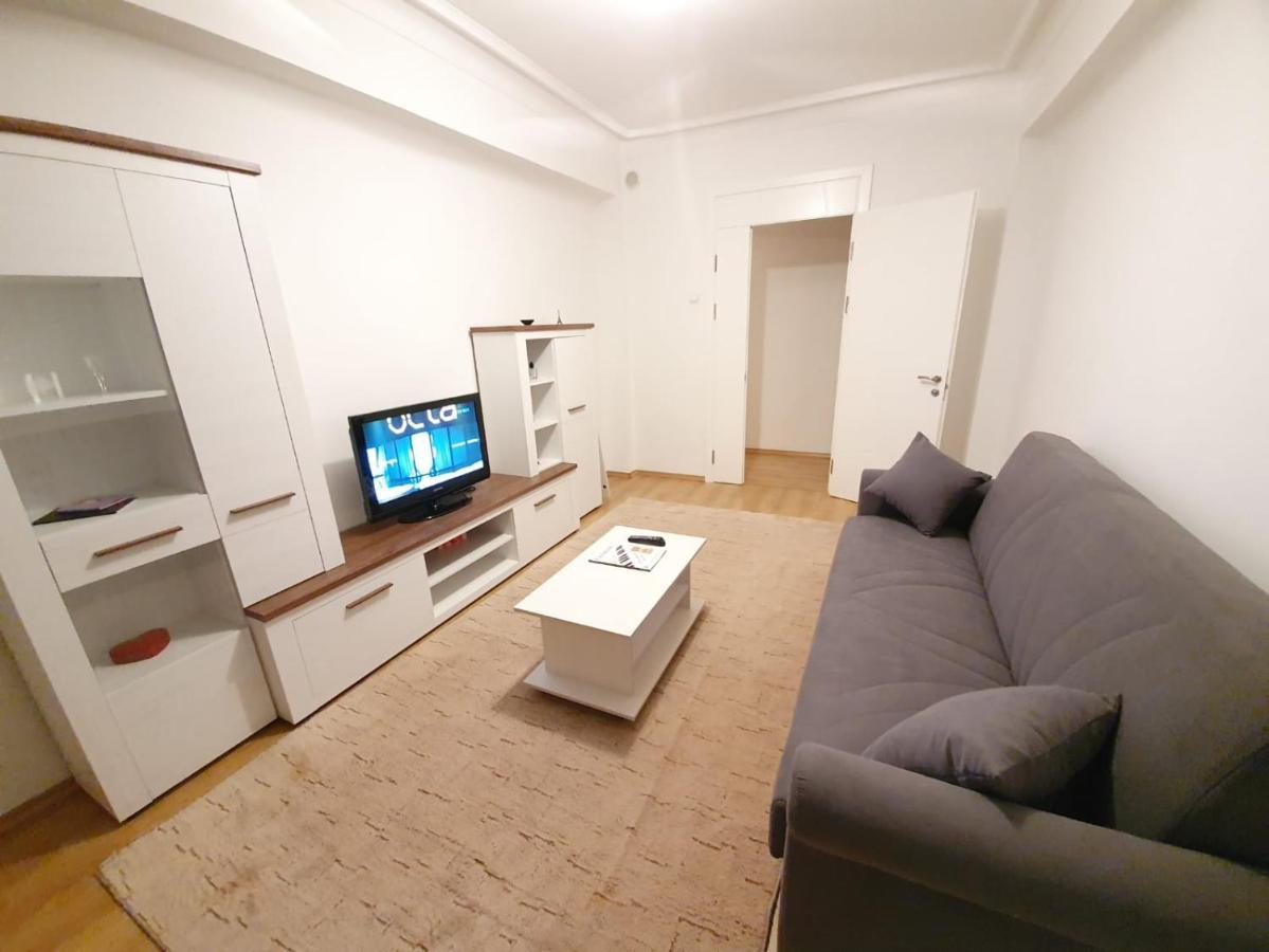 Stefan Cel Mare Boulevard Ultracentral Apartments In The Center Кишинев Екстериор снимка