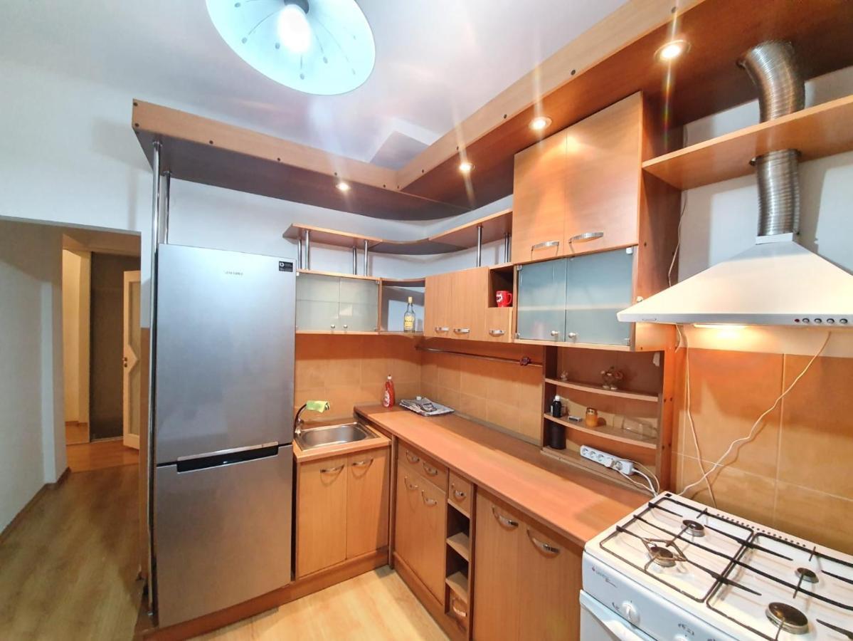 Stefan Cel Mare Boulevard Ultracentral Apartments In The Center Кишинев Екстериор снимка