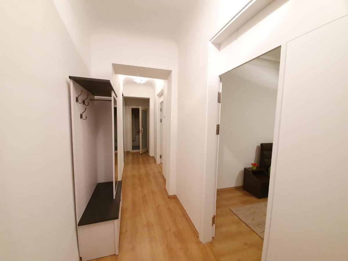 Stefan Cel Mare Boulevard Ultracentral Apartments In The Center Кишинев Екстериор снимка